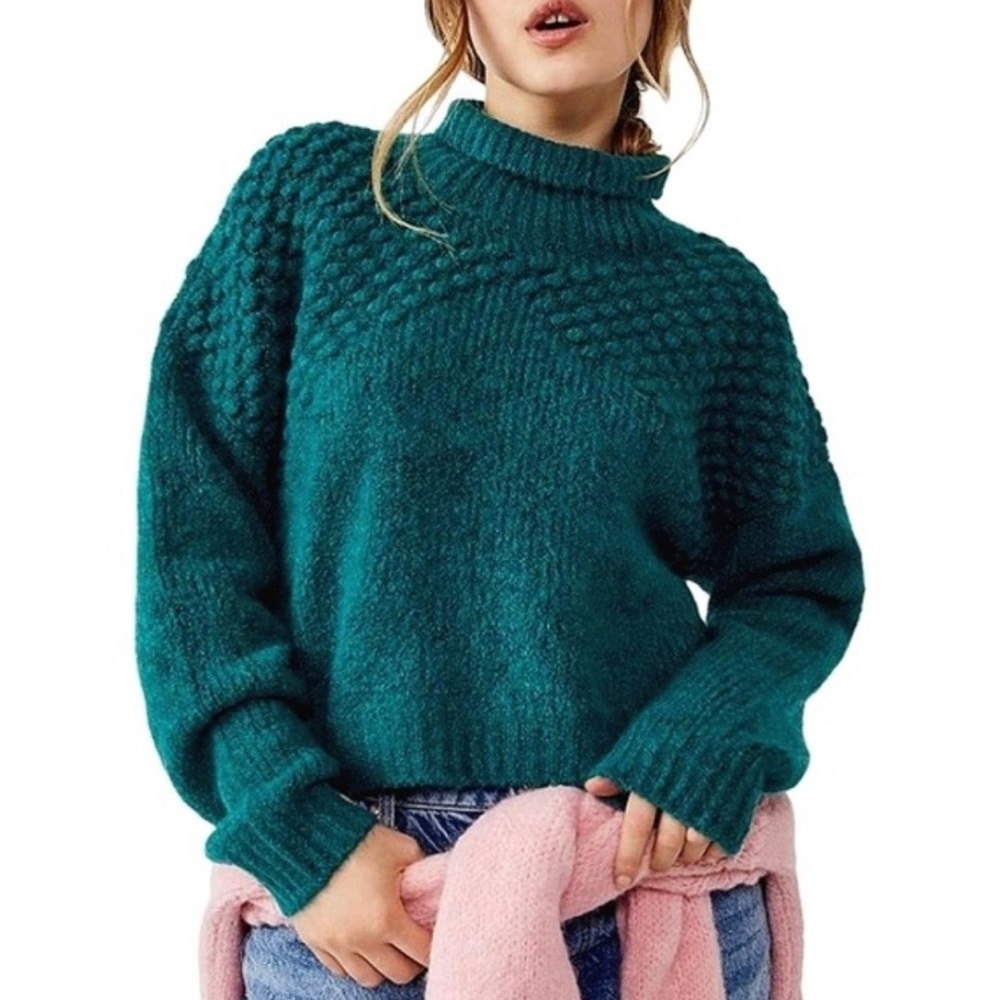 NWOT Free People Bradley Pullover!